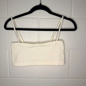 By Anthropologie cream bandeau sleepwear top
Intimates with removal straps